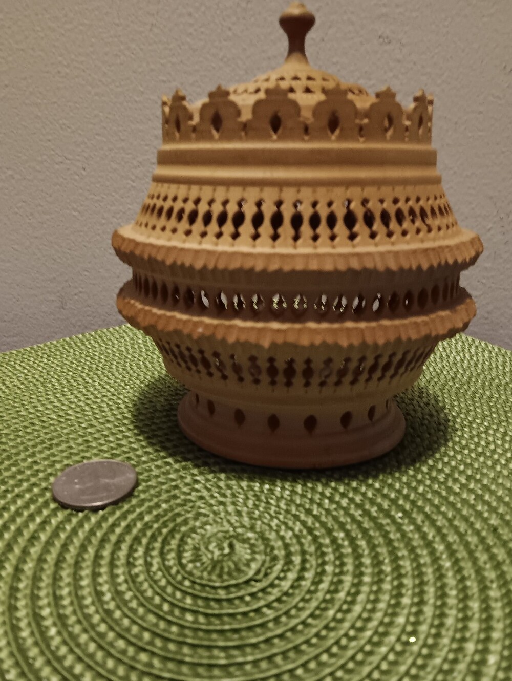 German Hand-Carved Pierced Wood Filigree Lidded Trinket Jar, VTG c. 1970s, - Picture 3 of 8